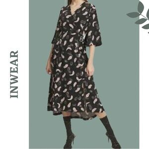 In Wear Acadia Day Dress Wrap w/ Buckle Black Abstract Print Back Zipper Size 6
